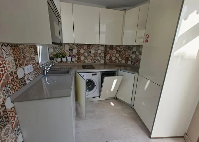 דירה Cozy In דניה